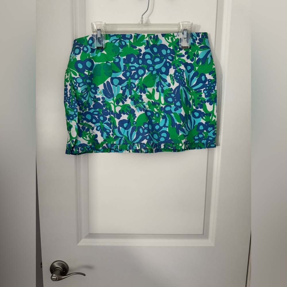 Lilly Pulitzer skirt. Size 8.